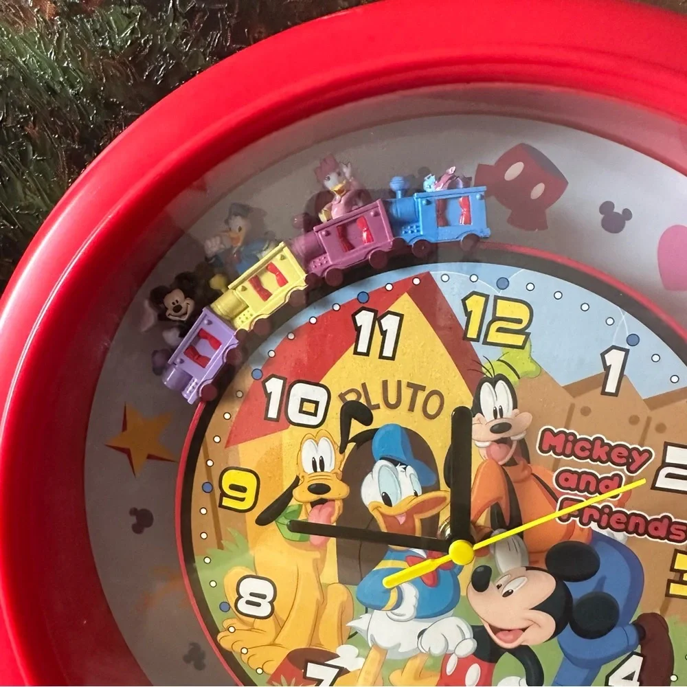 Vintage Disney Mickey Mouse Friends Animated Musical Wall Clock Melody RARE HTF